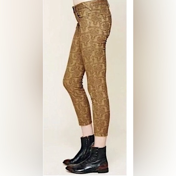 Free People Jacquard Textured Floral Skinny Jeans - Picture 4 of 5